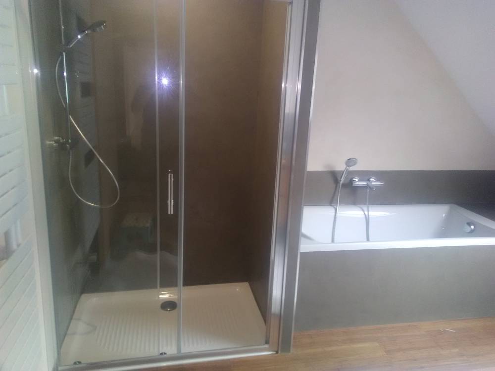 Création de salle de bain en comble