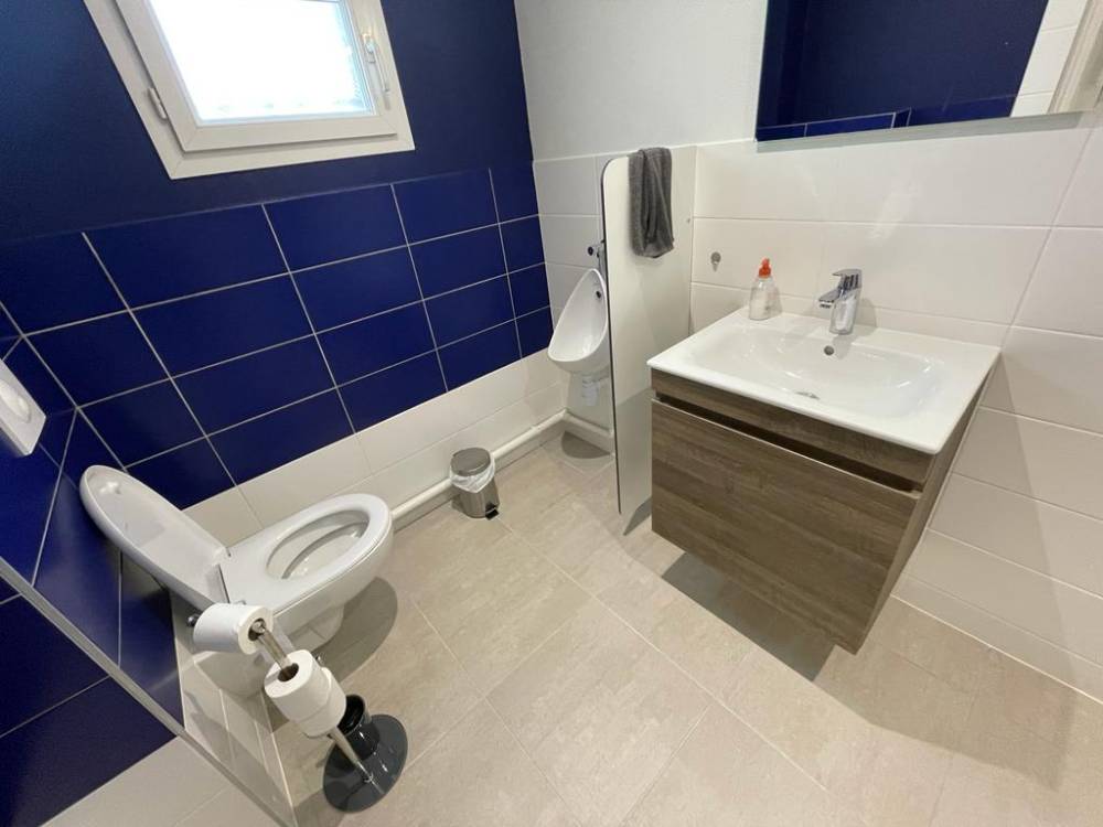 Rénovation salle de bain bureaux (3)